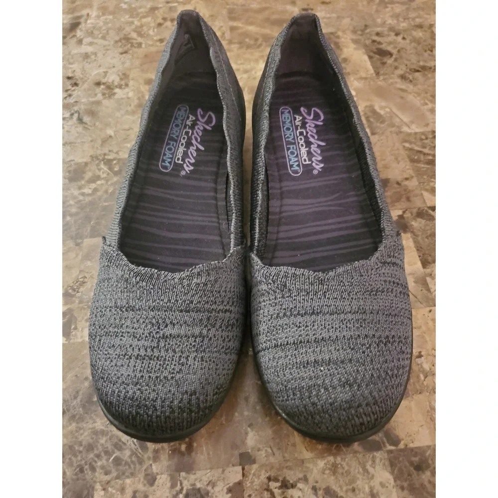 Skechers Air-Cooled Wedge sz 8 SlipOn loafer sneaker gray scalloped work comfort